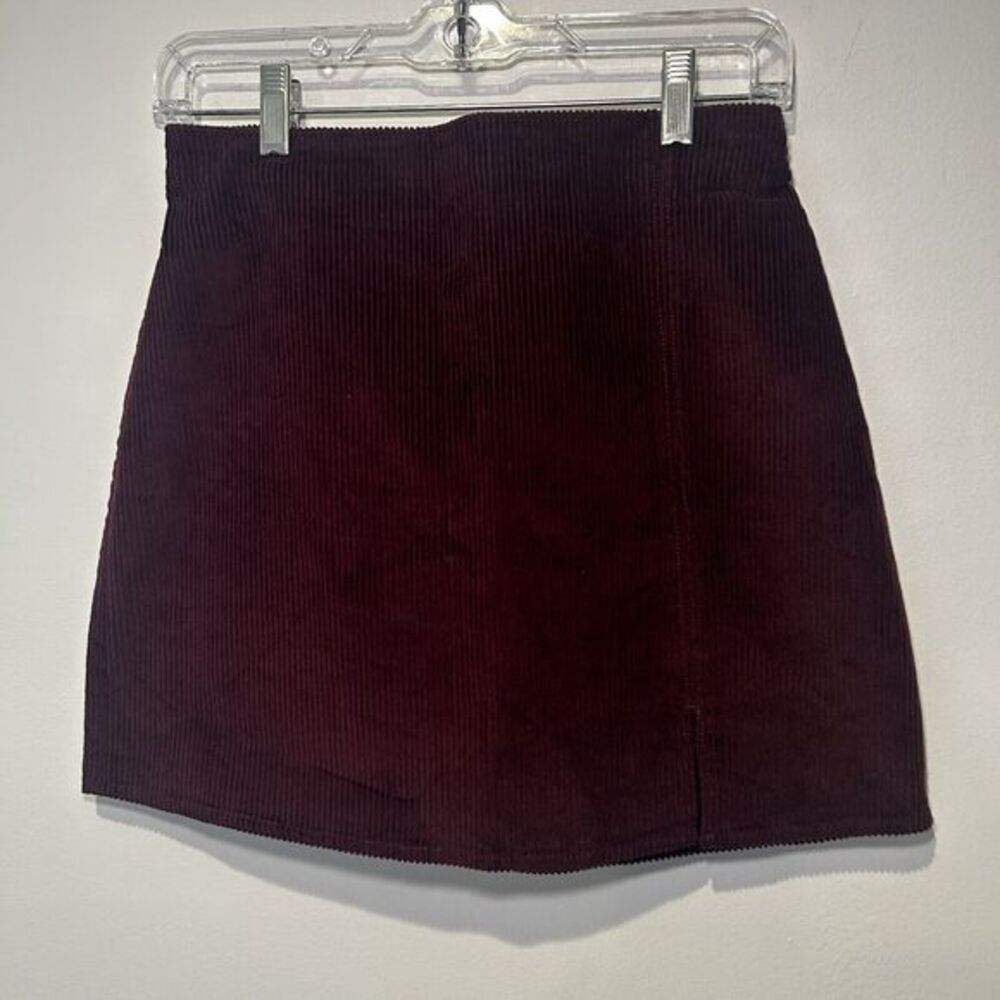 NWT Hollister Mini Skirt Womens S Maroon High Rise Corduroy Classiccore Academia